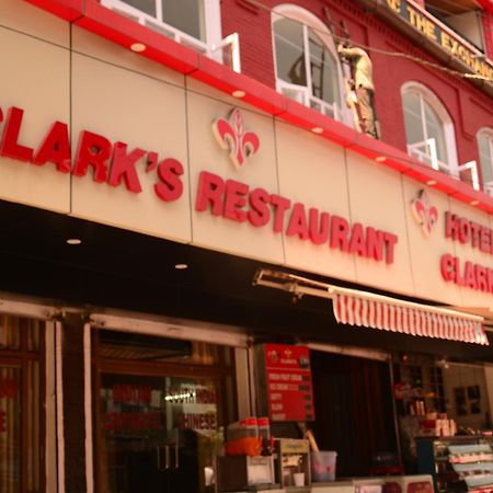 Clarks Hotel มัสซูรี ภายนอก รูปภาพ